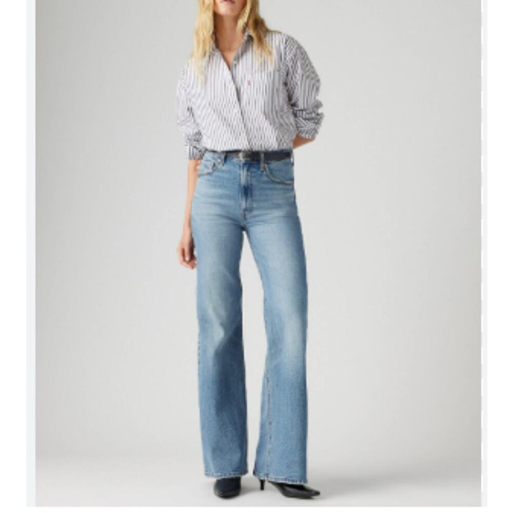 Levis Ribcage Bell Jeans Women Size 33 NEW